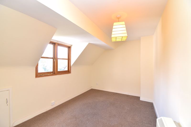 Bedroom- click for photo gallery